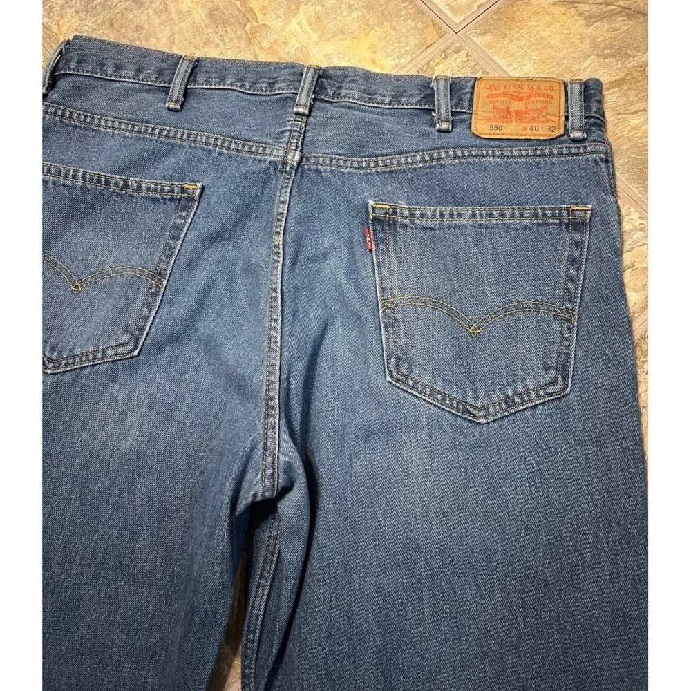 Levi's 550 Relaxed Fit Jeans Mens 40x32 Blue Medium Wash Tapered Leg